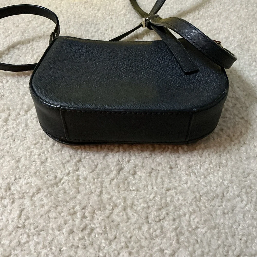 Kate Spade Elegant Black Crossbody Bag - Picture 9 of 10